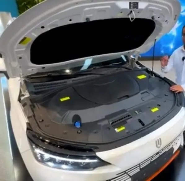 اسکای ول، نبکا هیبرید (HTi)