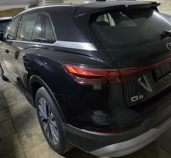 آئودی، Q5 e-tron