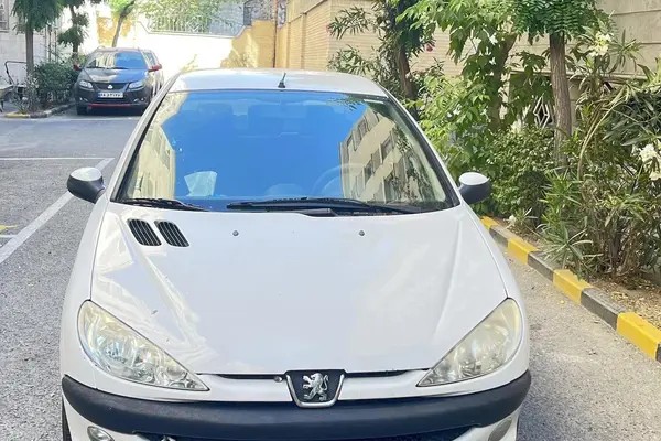 پژو، 206 SD