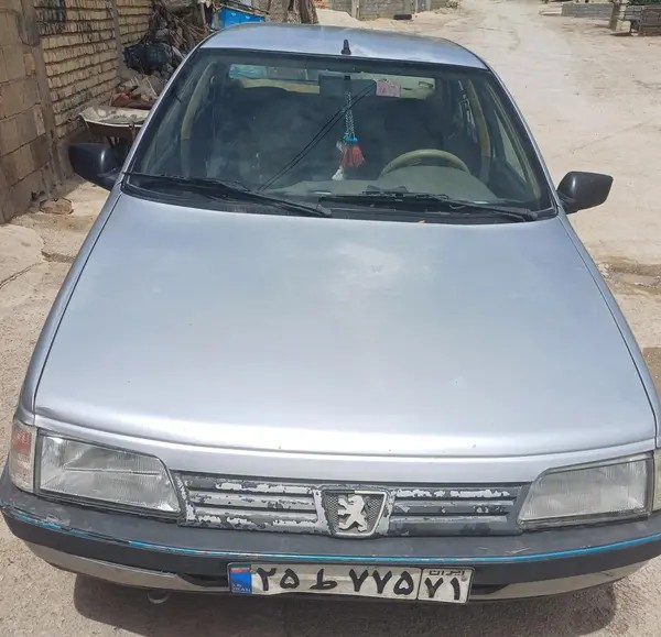 پژو، 405