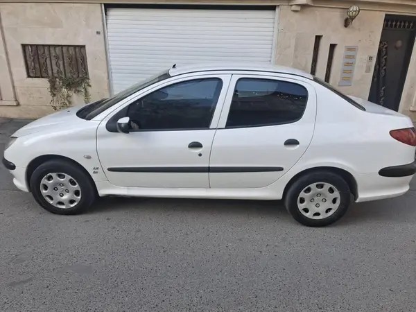 پژو، 206 SD