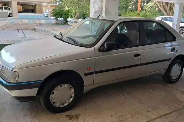 پژو، 405
