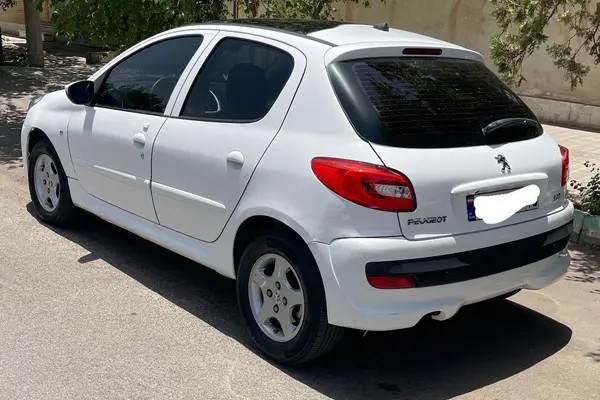 پژو، 207