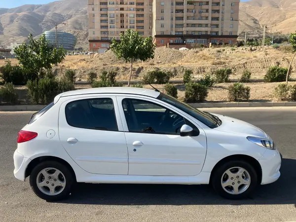 پژو، 207