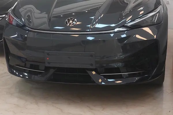 فولکس، آی دی یونیکس