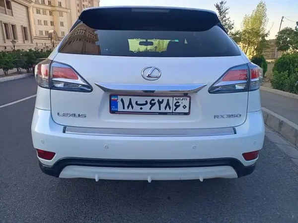 لکسوس، RX