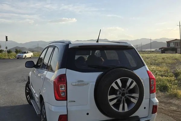 ام وی ام، X33 S