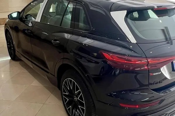 آئودی، Q5 e-tron