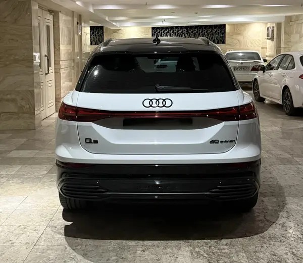 آئودی، Q5 e-tron