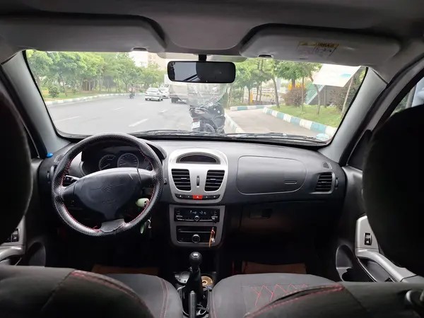 کوییک، دنده ای R