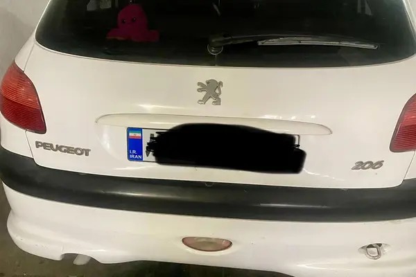 پژو، 206