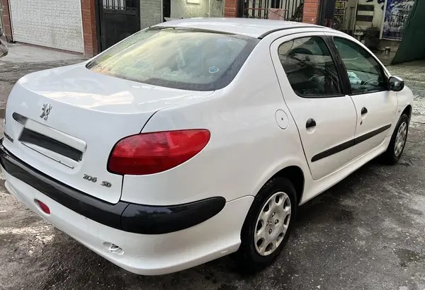 پژو، 206 SD