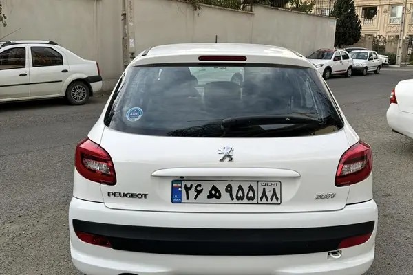 پژو، 207