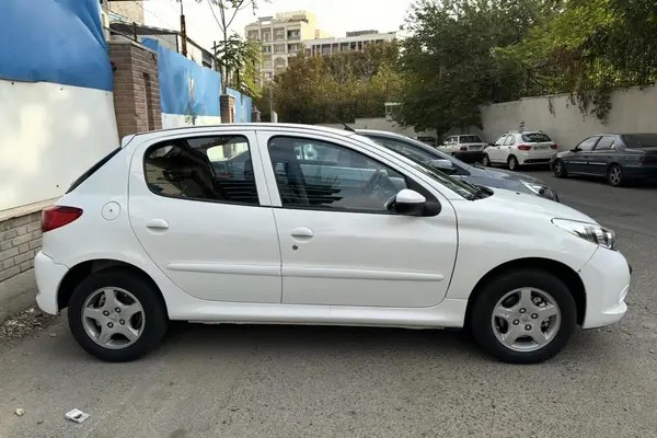 پژو، 207
