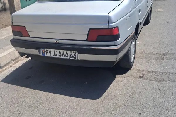 پژو، 405