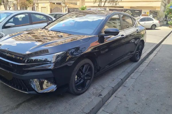 کی ام سی، J7