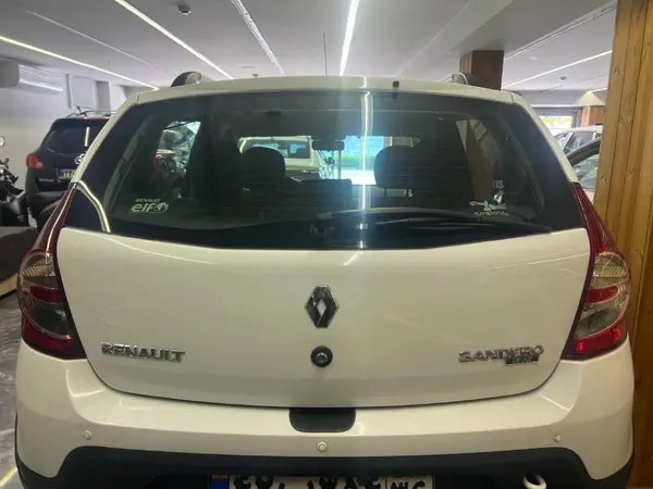 رنو، ساندرو استپ وی