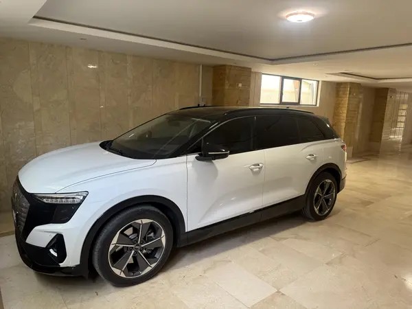آئودی، Q5 e-tron