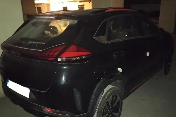 ام وی ام، X33 کراس