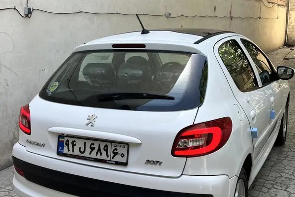 پژو، 207