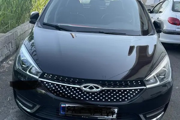 چری، آریزو 5T