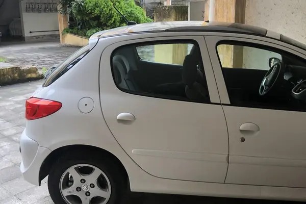 پژو، 207