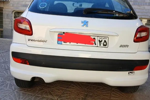 پژو، 207