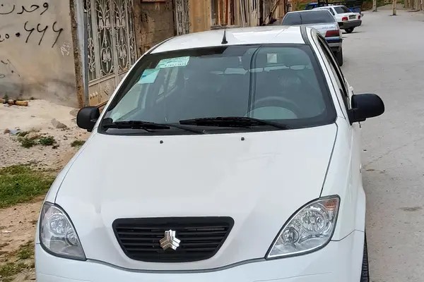 تیبا، هاچ بک