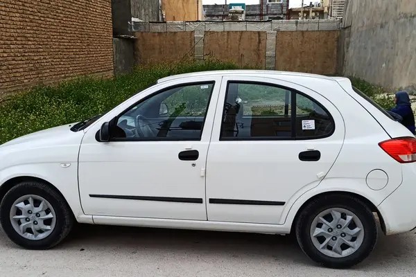تیبا، هاچ بک