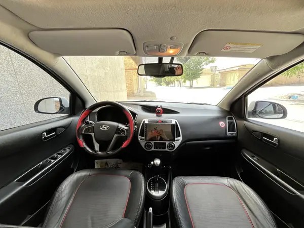 هیوندای، i20