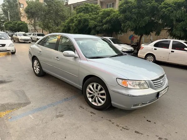 هیوندای، آزرا (گرنجور)