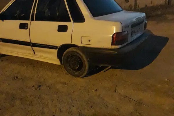 پراید، صندوق دار