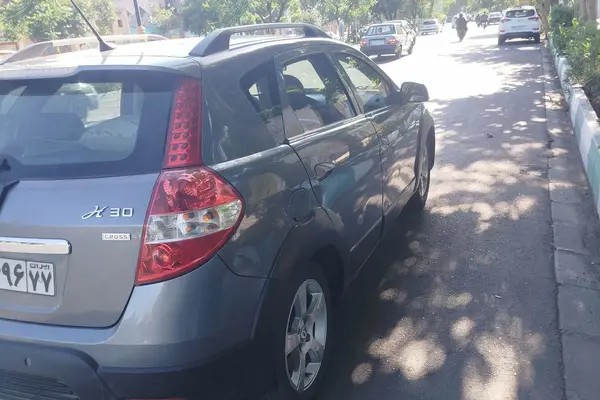 دانگ فنگ، H30 کراس