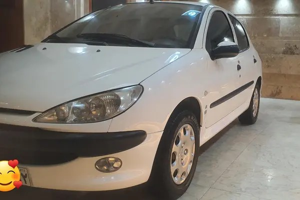 پژو، 206