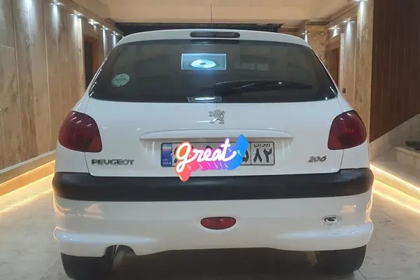 پژو، 206