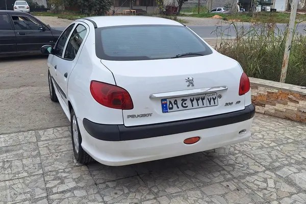 پژو، 206 SD