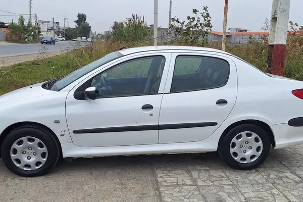 پژو، 206 SD