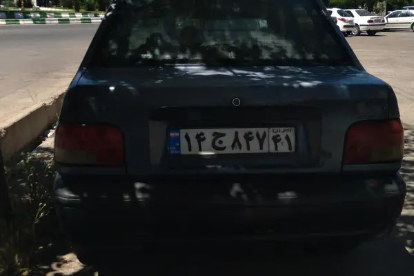 پراید، صندوق دار