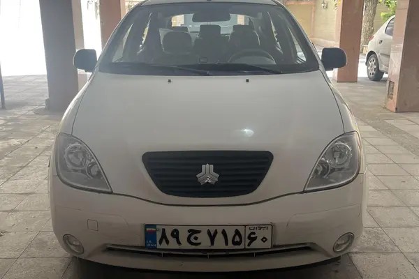 تیبا، هاچ بک
