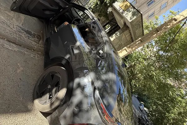 فولکس، آی دی یونیکس