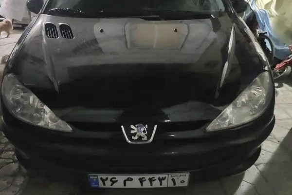 پژو، 206