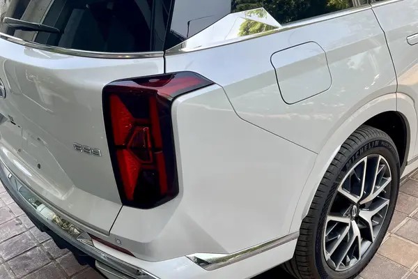 جی ای سی، ES9