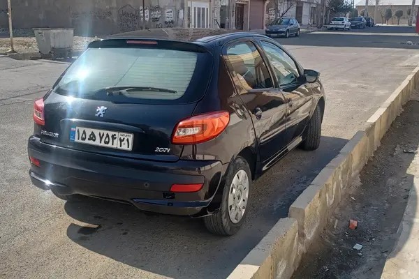 پژو، 207