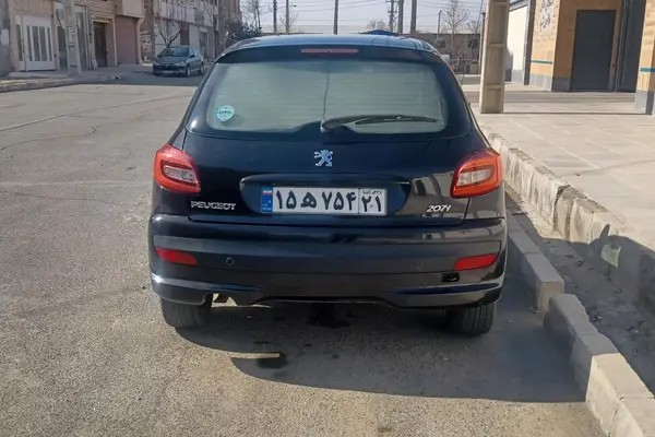 پژو، 207