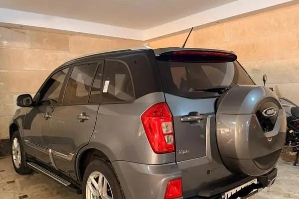 ام وی ام، X33 S