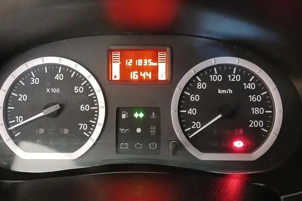 رنو، تندر 90