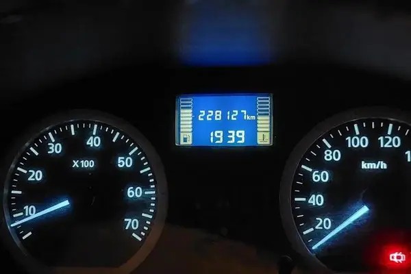 رنو، تندر 90