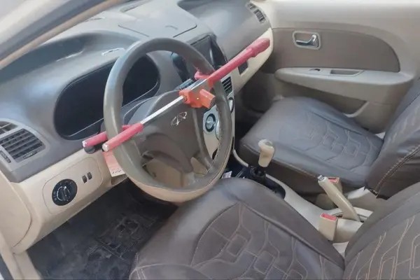 ام وی ام، 315هاچ بک