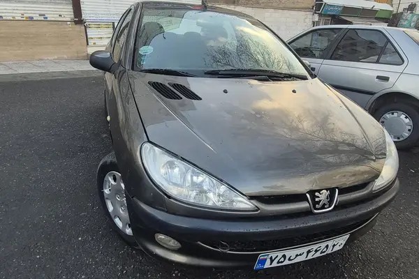 پژو، 206 SD