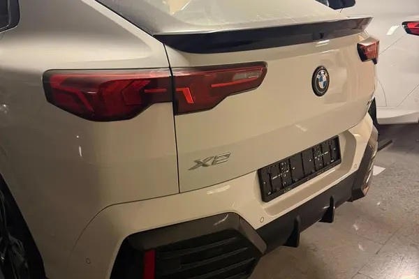 ب ام و، X2